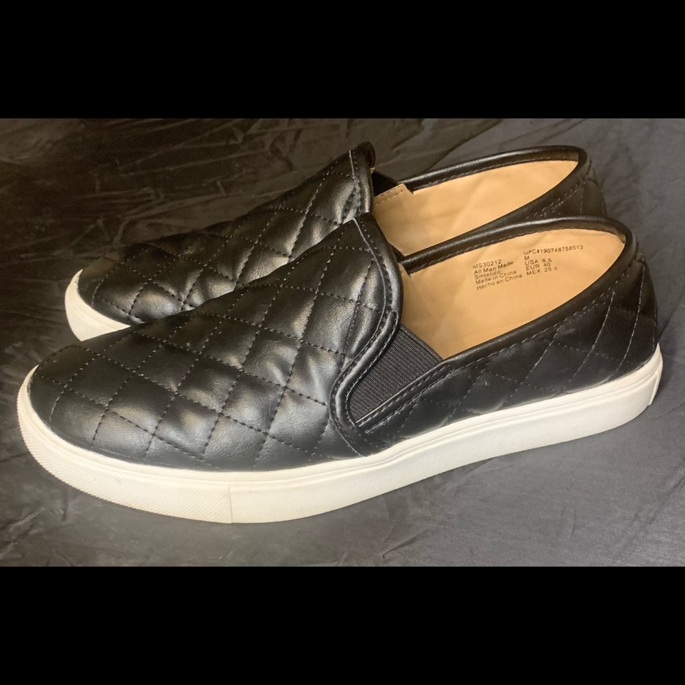 Black MountainSoul Slip-ons Size 8 1/2
